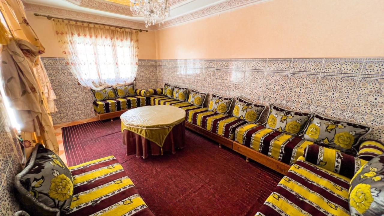 Dar Haut De Gamme Et A Un Prix Imaginaire Hostcom For Families Only Oujda Exteriör bild