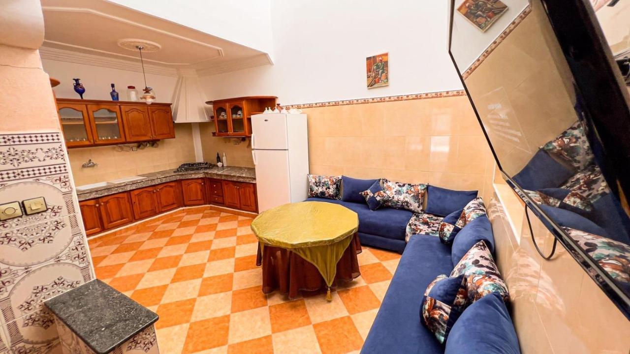 Dar Haut De Gamme Et A Un Prix Imaginaire Hostcom For Families Only Oujda Exteriör bild