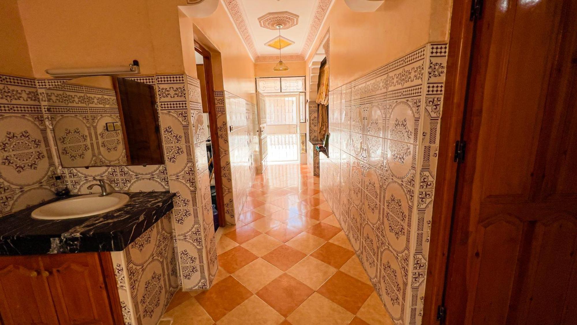 Dar Haut De Gamme Et A Un Prix Imaginaire Hostcom For Families Only Oujda Exteriör bild